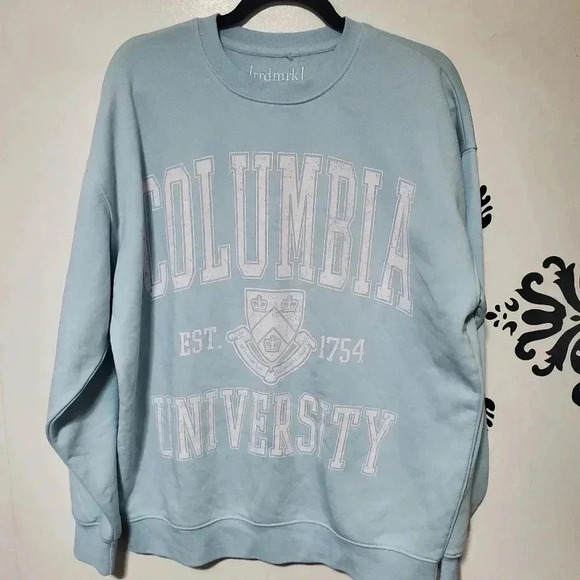 Powder blue crew cut sweatshirt - Picture 2 of 9